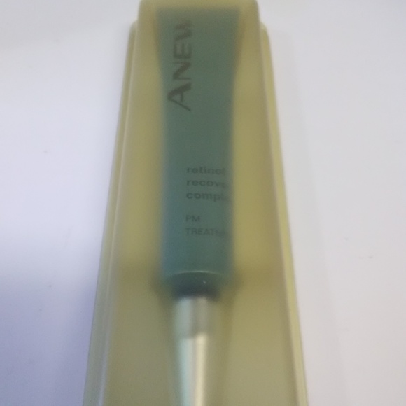 Avon Anew - Picture 5 of 6